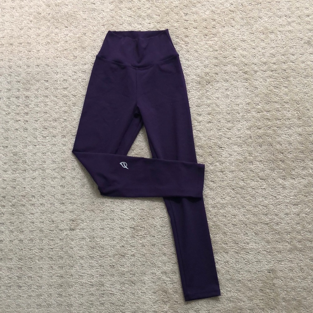 Grape purple Ptula leggings.